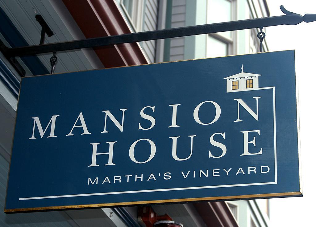 Mansion House Inn Vineyard Haven Exterior photo